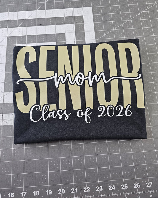 Senior Mom Class of 2026- Flashes- Black Gildan Shirt